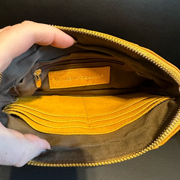 Monserrat De Lucca. New brown leather with gold hardware, bag purse satchel - Picture 2 of 5